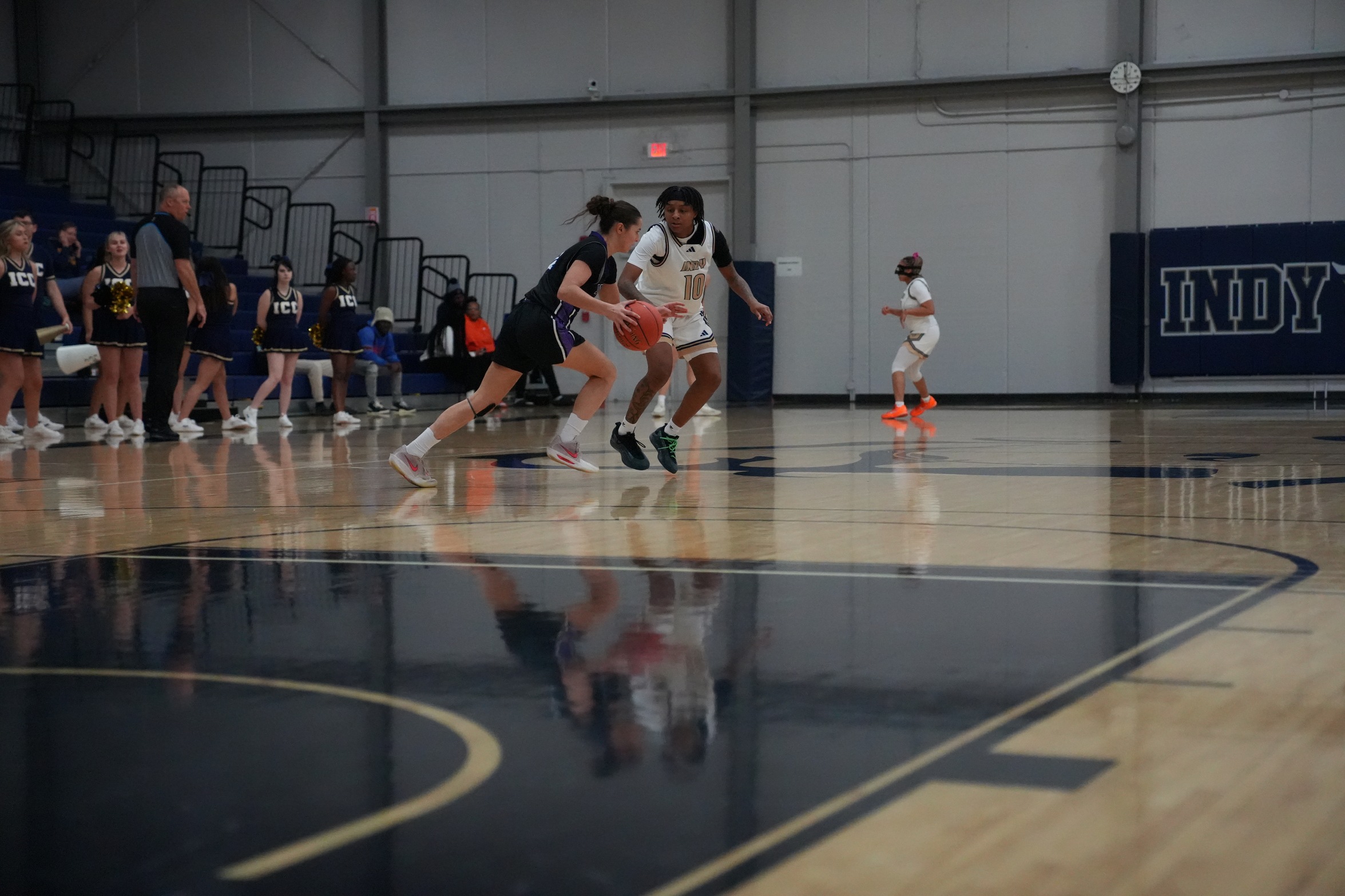 Lady Pirates come up just short in dramatic upset bid