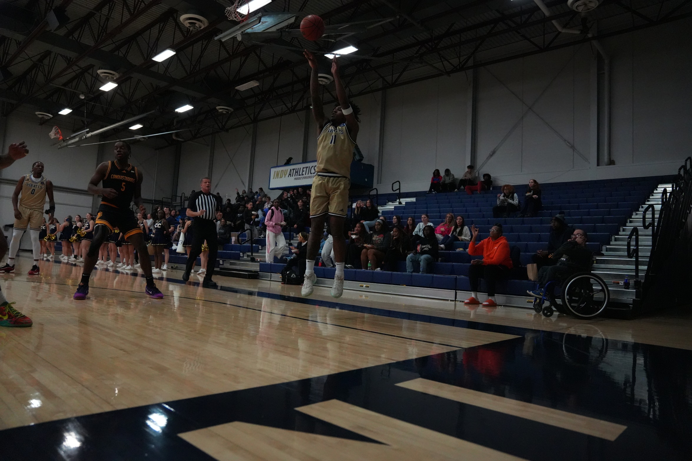 Pirates fall to 7-5 in KJCCC after third straight loss