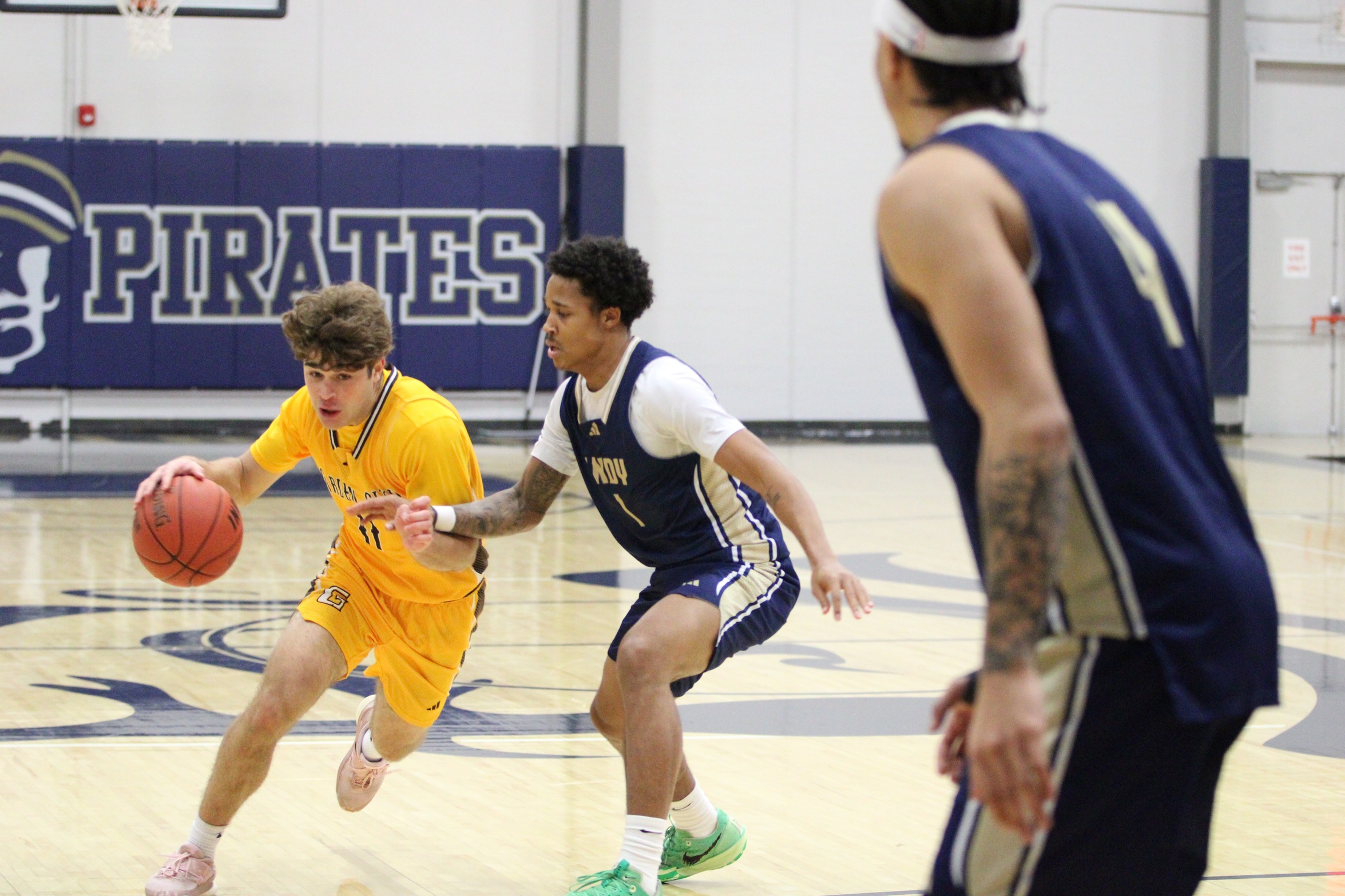 Pirates fall to Cowley; fall into four way tie atop KJCCC